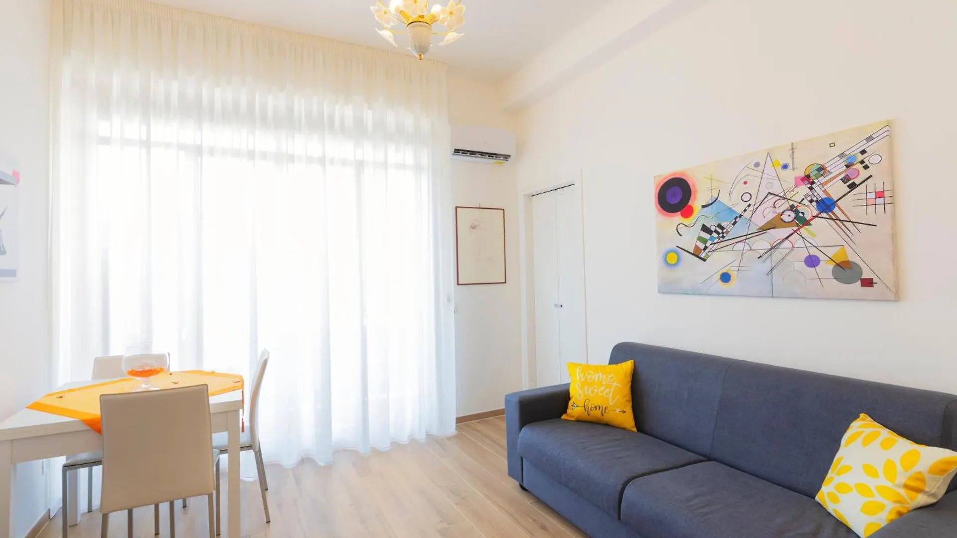 Anna'S Central Apartment Palermo Italy